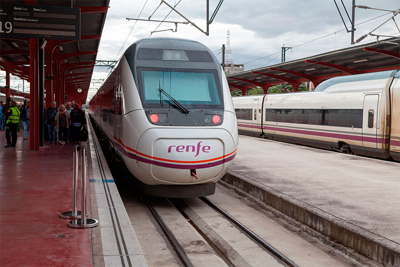 Renfe activa trenes especiales Madrid-Ciudad Real-Puertollano: estos son todos los horarios