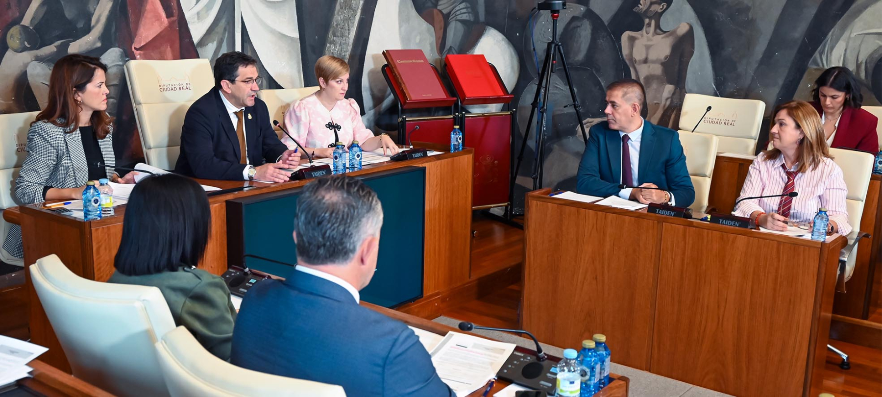 Valverde defiende en el Pleno que la Diputación de Ciudad Real afronta la cooperación municipal sin sectarismos y al servicio de los ciudadanos
