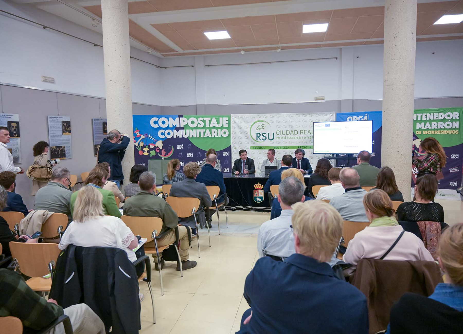 Valverde destaca el liderazgo de la provincia de Ciudad Real en la gestión de biorresiduos en el marco del proyecto europeo CORE 6 Valverde destaca el liderazgo de la provincia de Ciudad Real en la gestión de biorresiduos en el marco del proyecto europeo CORE