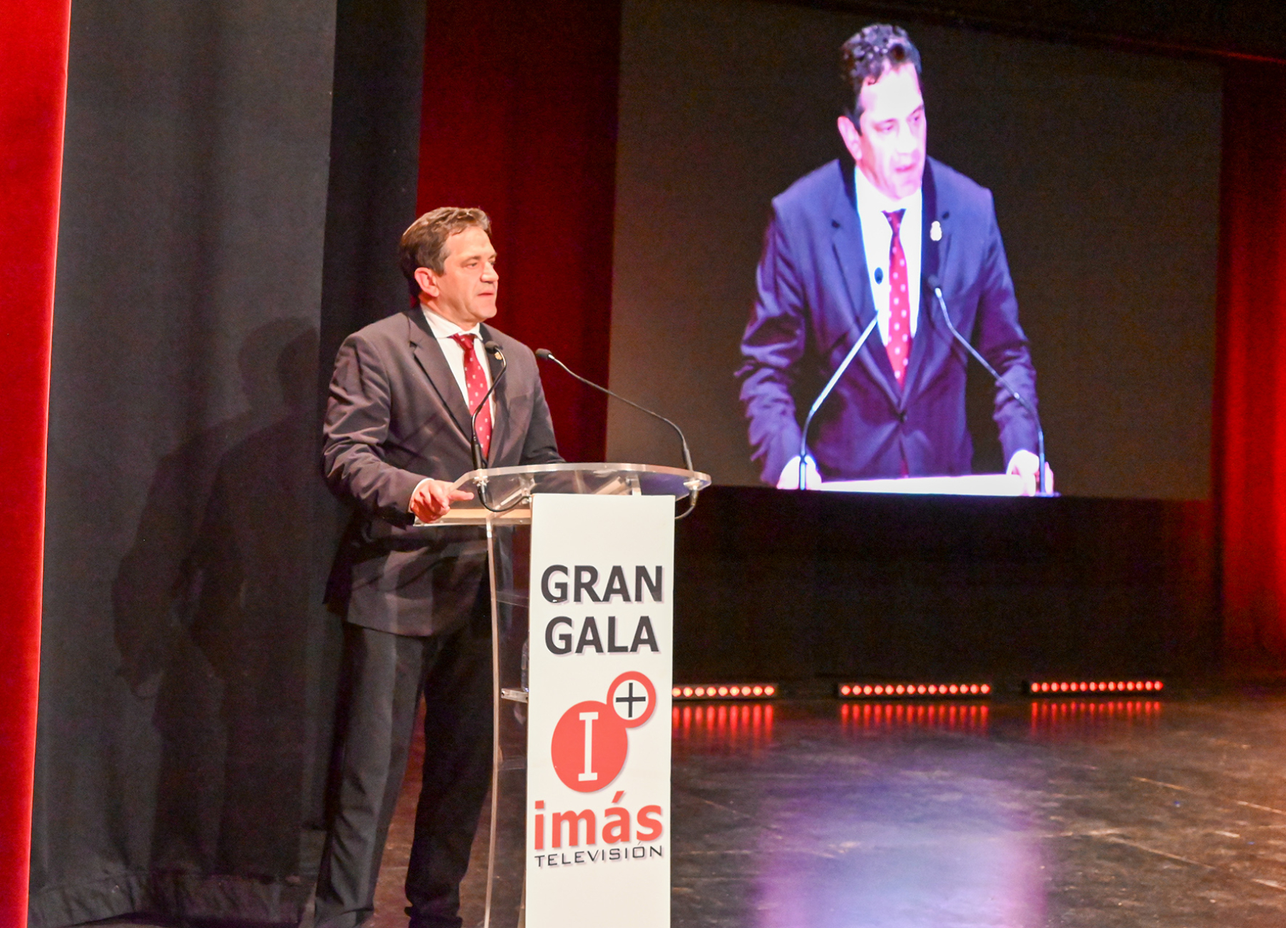 Valverde reivindica el periodismo de cercanía como herramienta fundamental para construir provincia en la XXIII Gala de Imás Televisión 3 Valverde reivindica el periodismo de cercanía como herramienta fundamental para construir provincia en la XXIII Gala de Imás Televisión